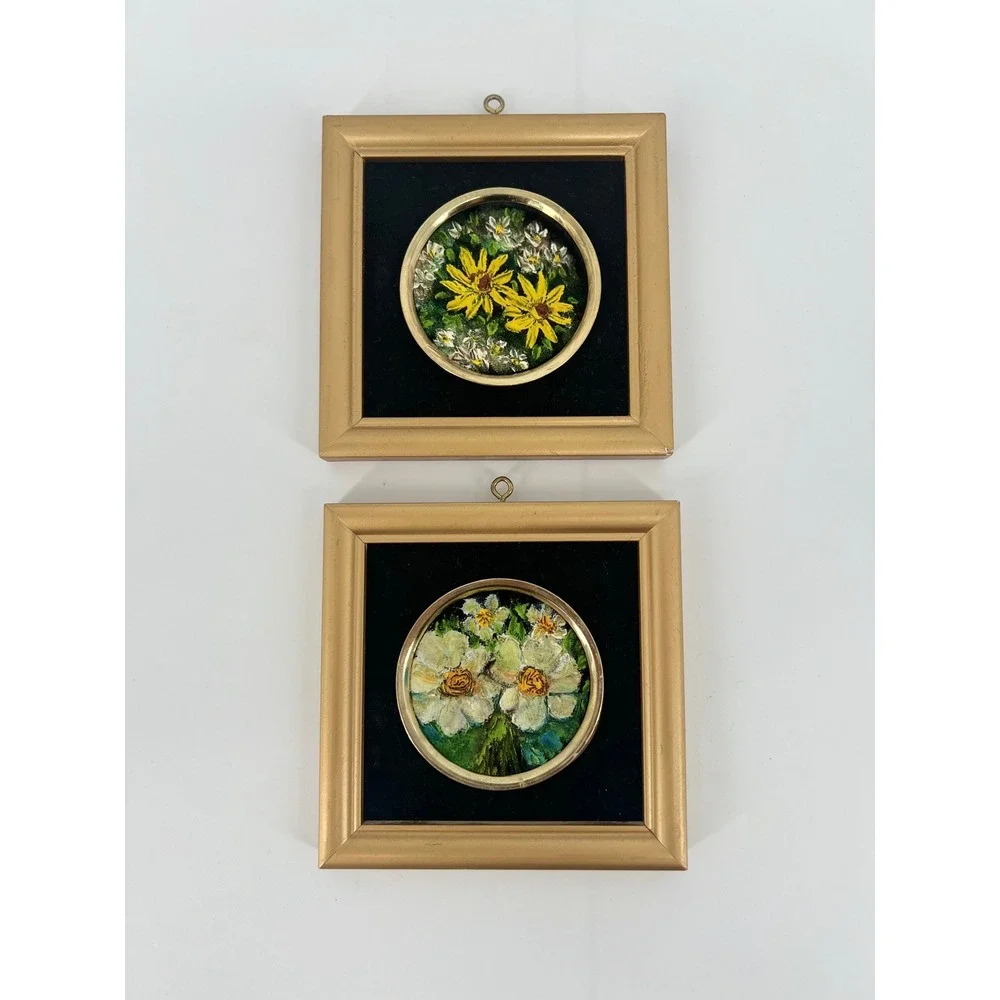 N/A vintage miniature